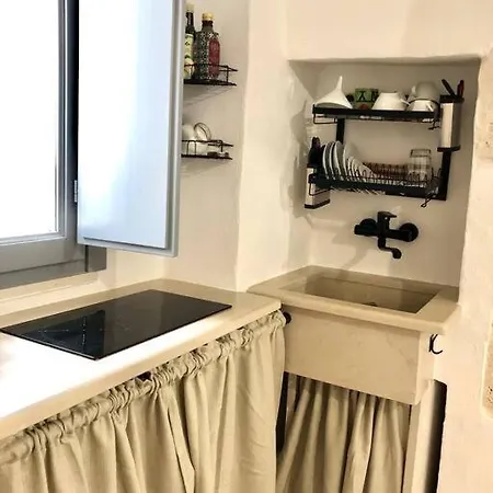 Cozy With Jacuzzi Ostuni